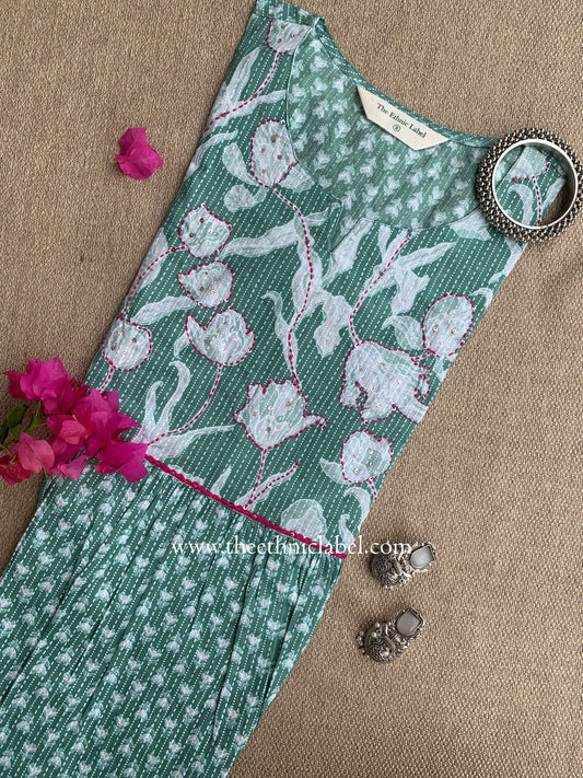 "Aabha" Green Kantha Cotton kurta - S