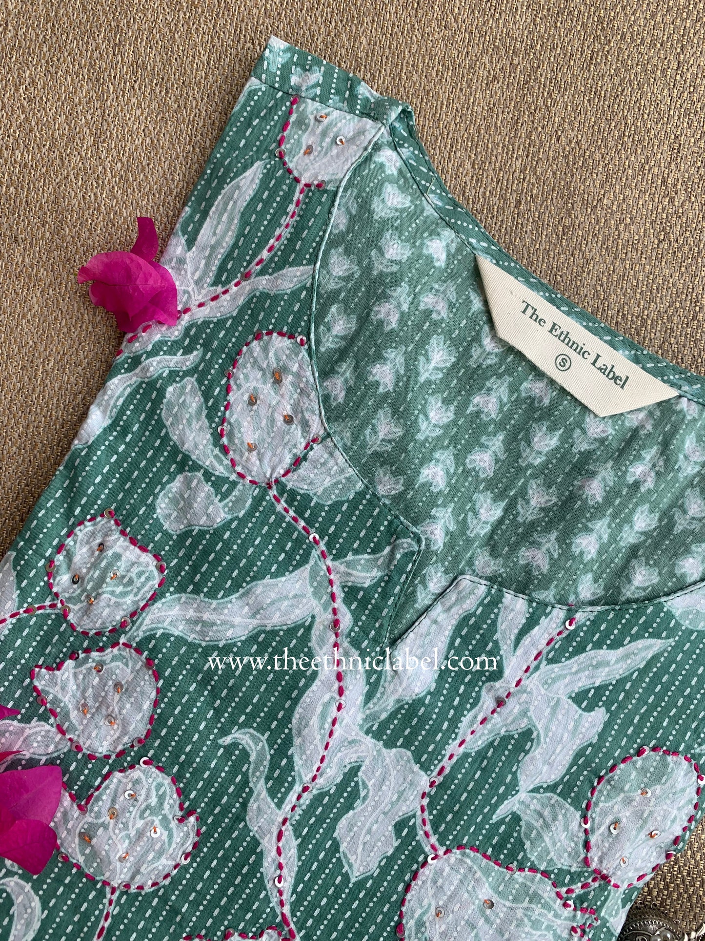 "Aabha" Green Kantha Cotton kurta - S