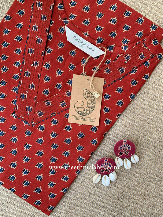 "Haya" Kamal Cotton kurta- S