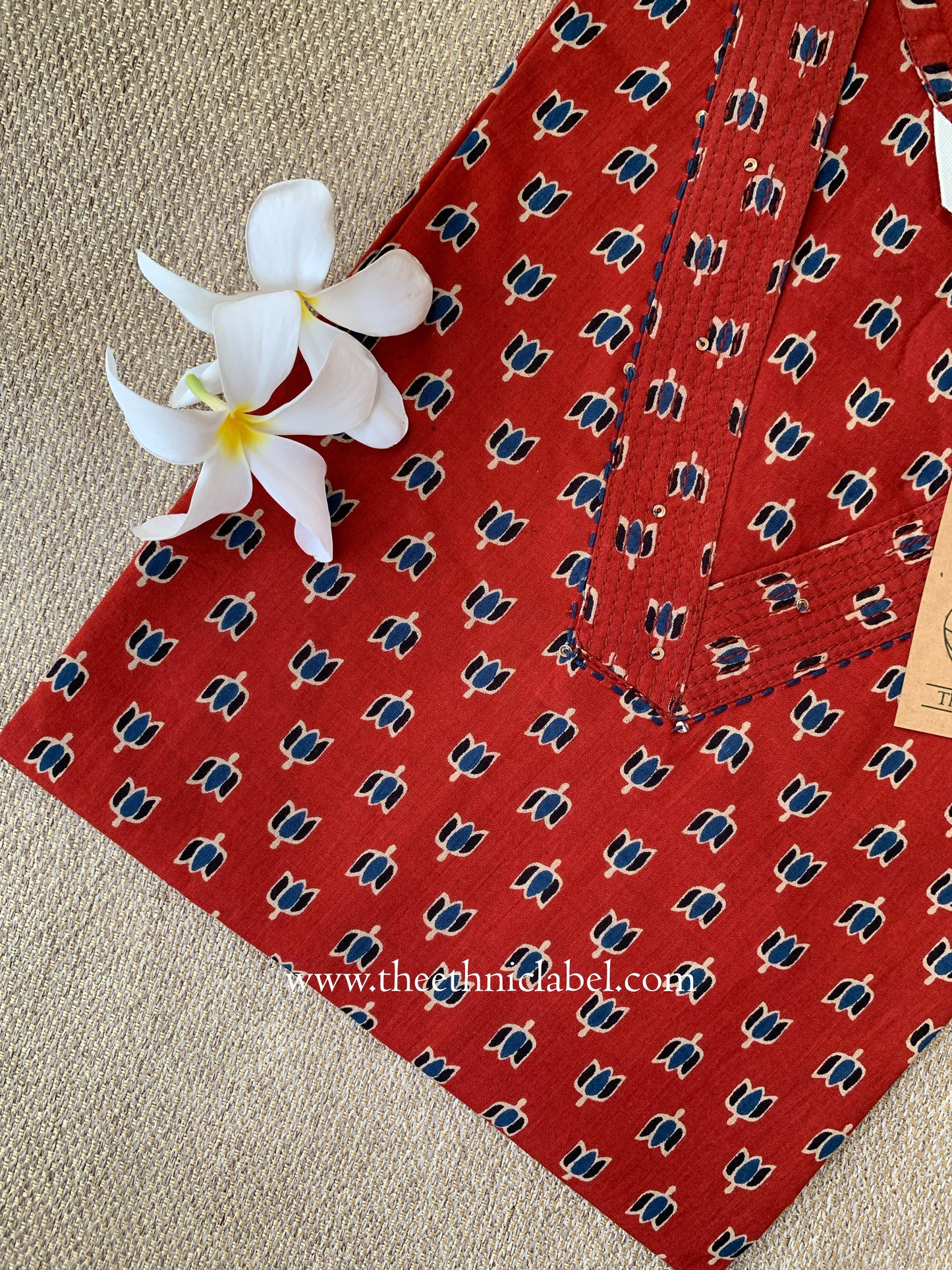 "Haya" Kamal Cotton kurta- S