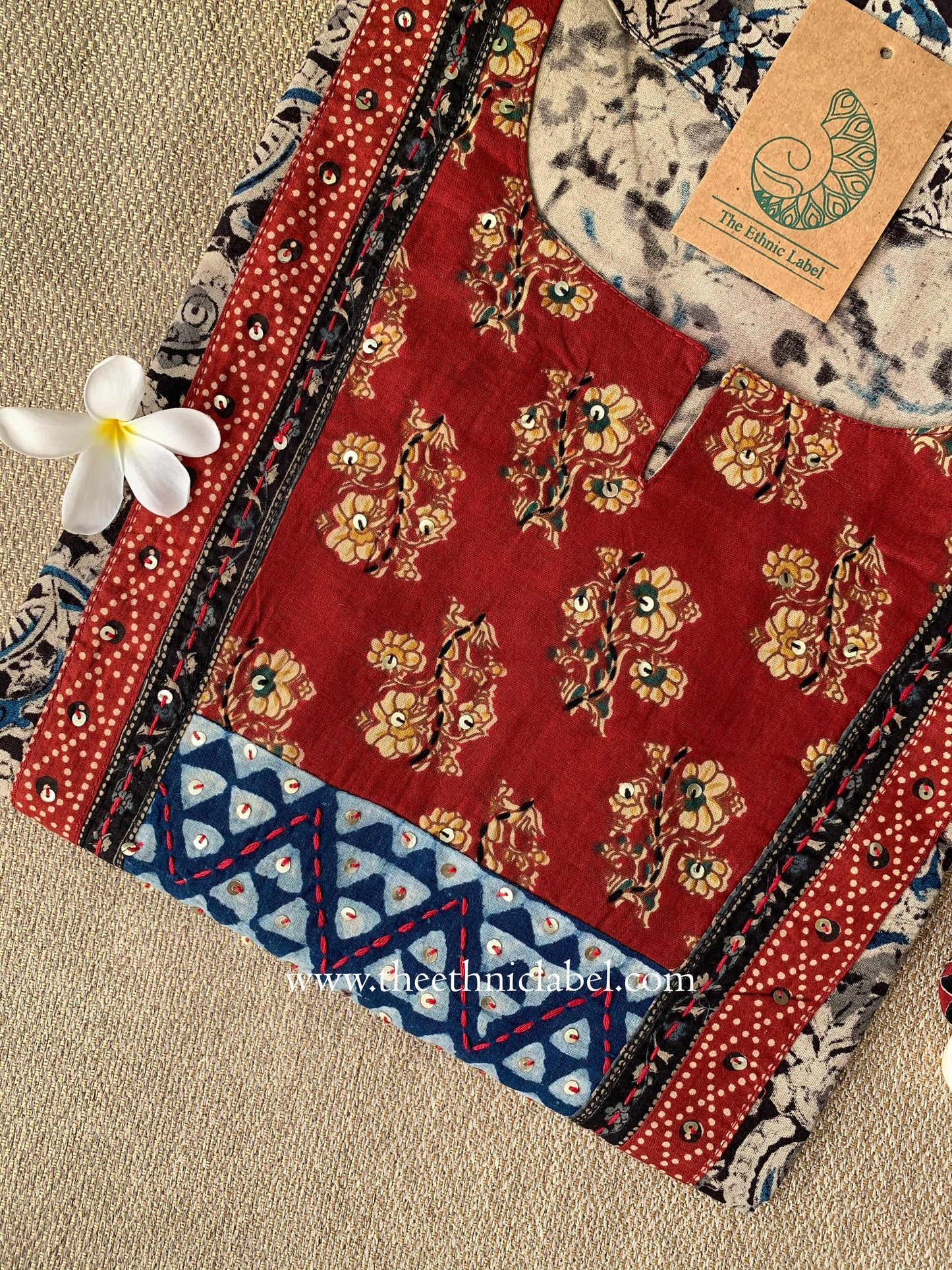 "Varnika" Grey Kalamkari Cotton kurta