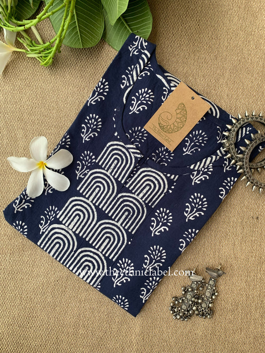 "Kurbat" Hand Blockprinted Cotton Kurta